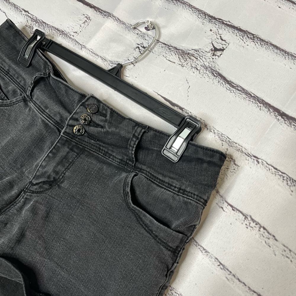 Vintage 90s Guess Jean Shorts Womens 32 High Rise Mom Core USA Button Fly Y2K - Picture 7 of 16